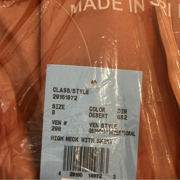 BRIDESMAID DAVIDS BRIDAL HIGHNECK DRESS - Picture 4 of 6